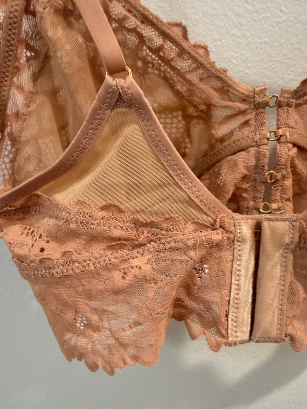 aerie Peach Lace Front-Closure Bralette - Picture 6 of 7